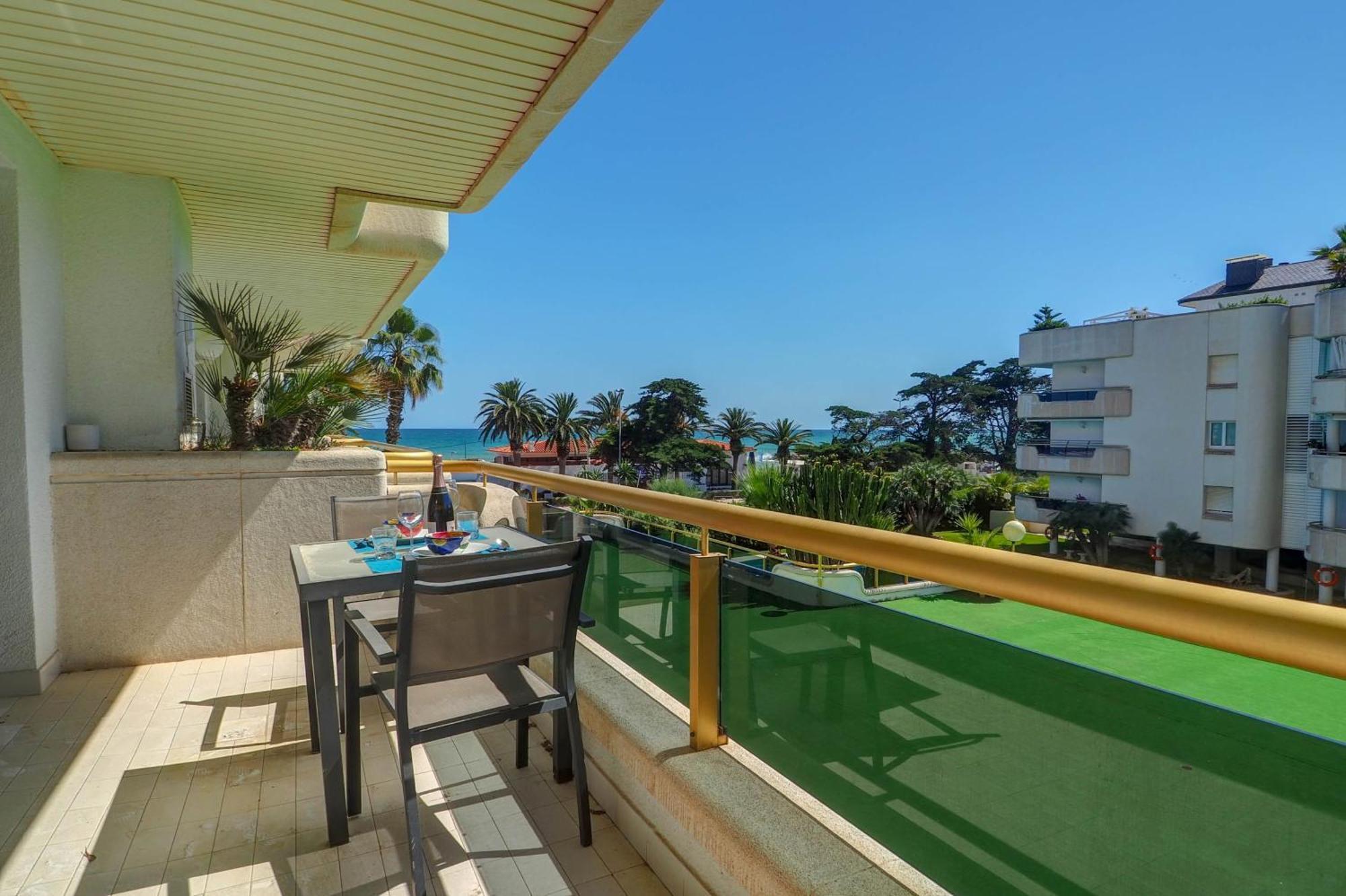 Mediterraneo Seaview Apartment By Hello Homes Sitges Exteriér fotografie