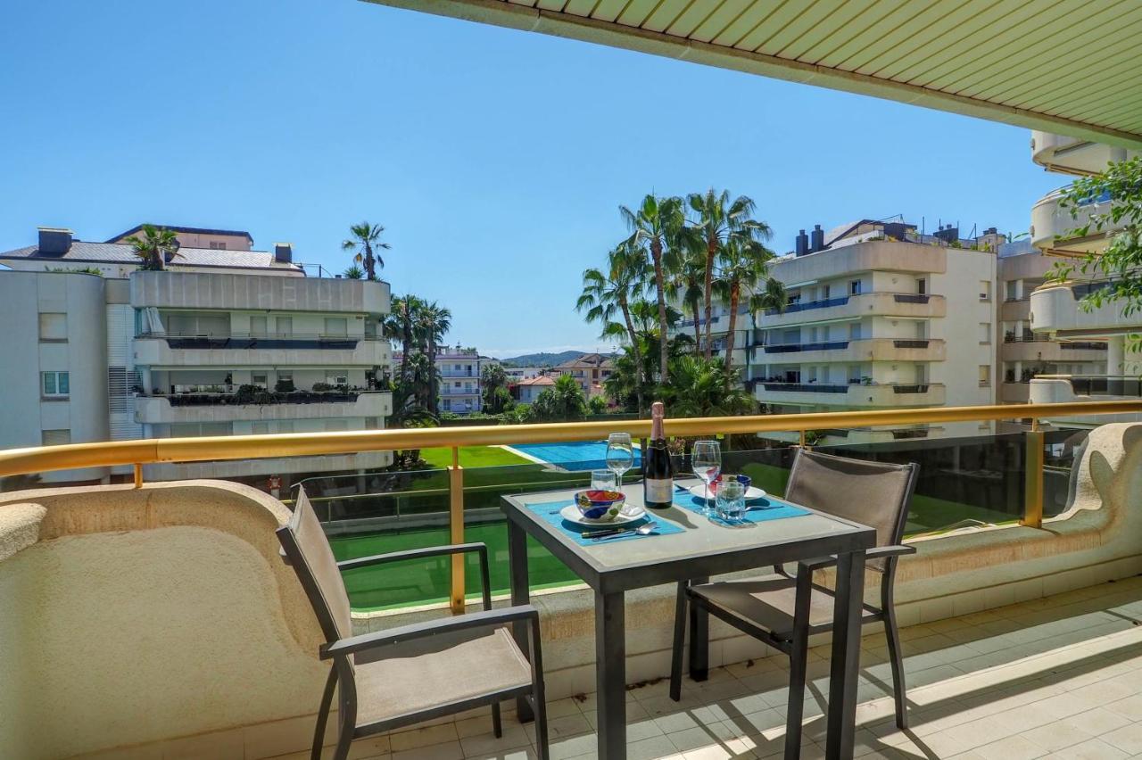 Mediterraneo Seaview Apartment By Hello Homes Sitges Exteriér fotografie